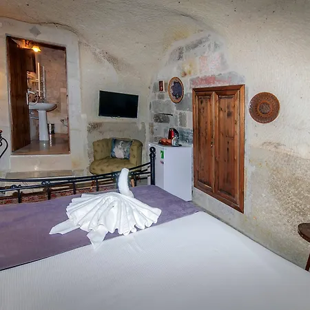 Nessa Cave Otel 2*