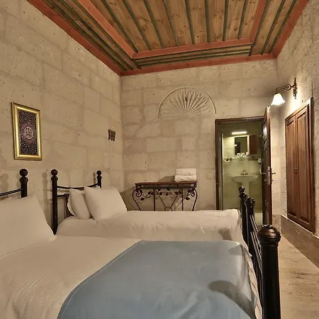 Hotel Nessa Cave 2*