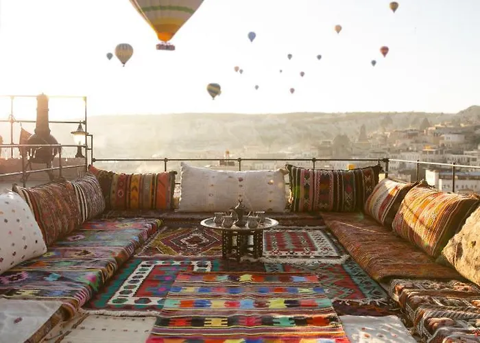 Nessa Cave 格雷梅